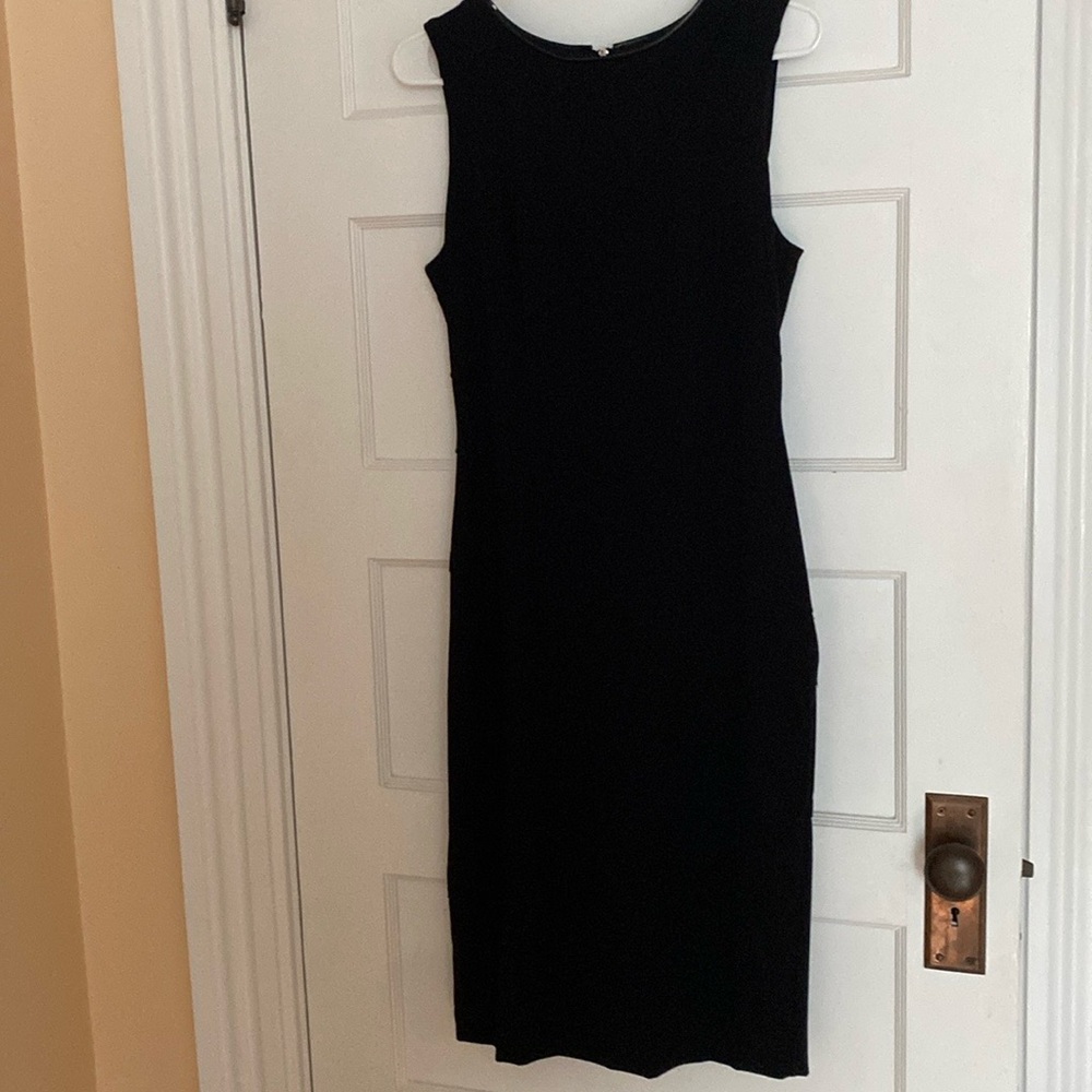 Midi dress Karl Lagerfeld. Size 6. Black with very small grey dots.